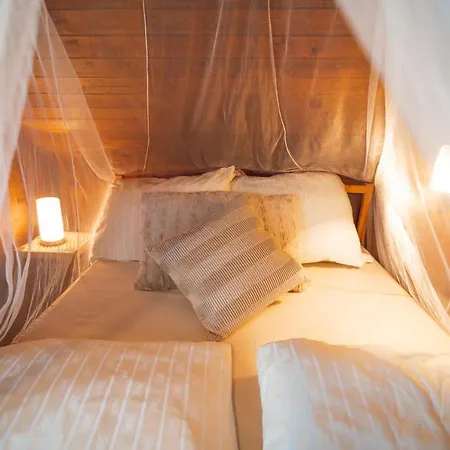 Beautiful Wooden House - Hisa Karlovsek Ferienhaus *